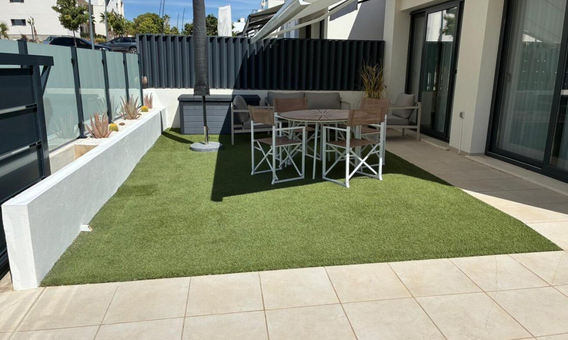 Wiederverkauf - Villa -
Lo Romero Golf - Costa Blanca