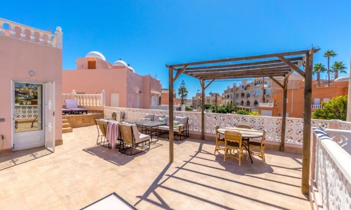 Wiederverkauf - Town House -
Torrevieja - Los Frutales/ La Rosaleda