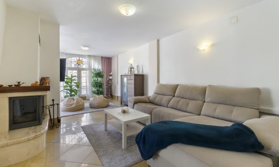 Wiederverkauf - Town House -
Torrevieja - Los Frutales/ La Rosaleda