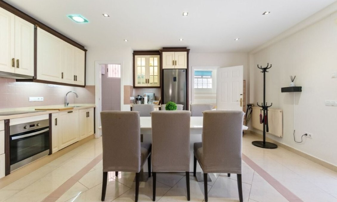 Wiederverkauf - Town House -
Torrevieja - Los Frutales/ La Rosaleda