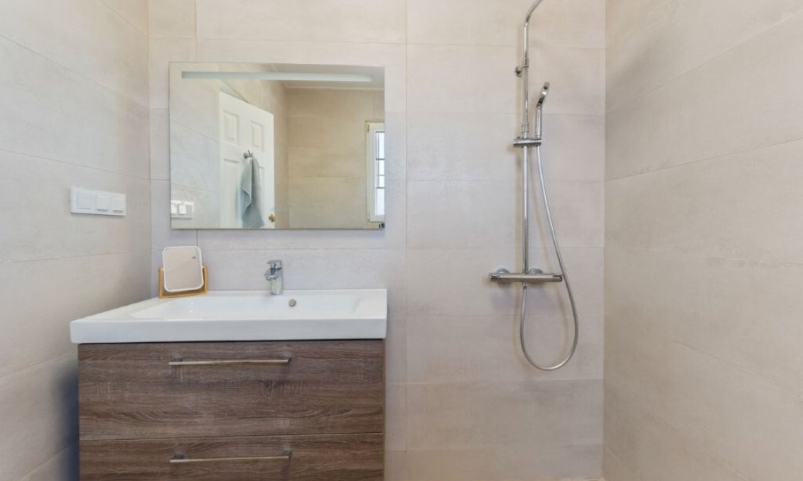 Wiederverkauf - Town House -
Torrevieja - Los Frutales/ La Rosaleda