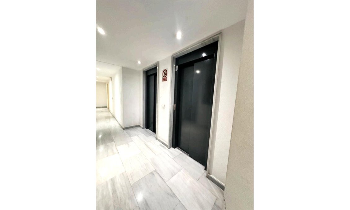 Resale - Apartment -
Villajoyosa - Costa Blanca