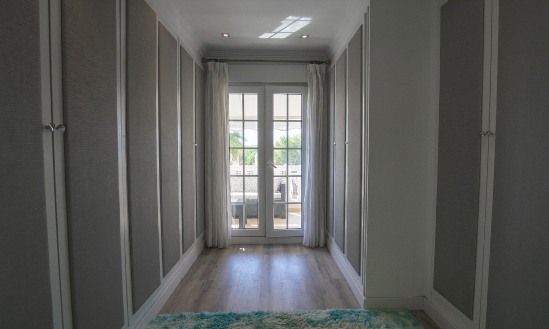 Resale - Villa -
Las Ramblas Golf - Calle Mayor