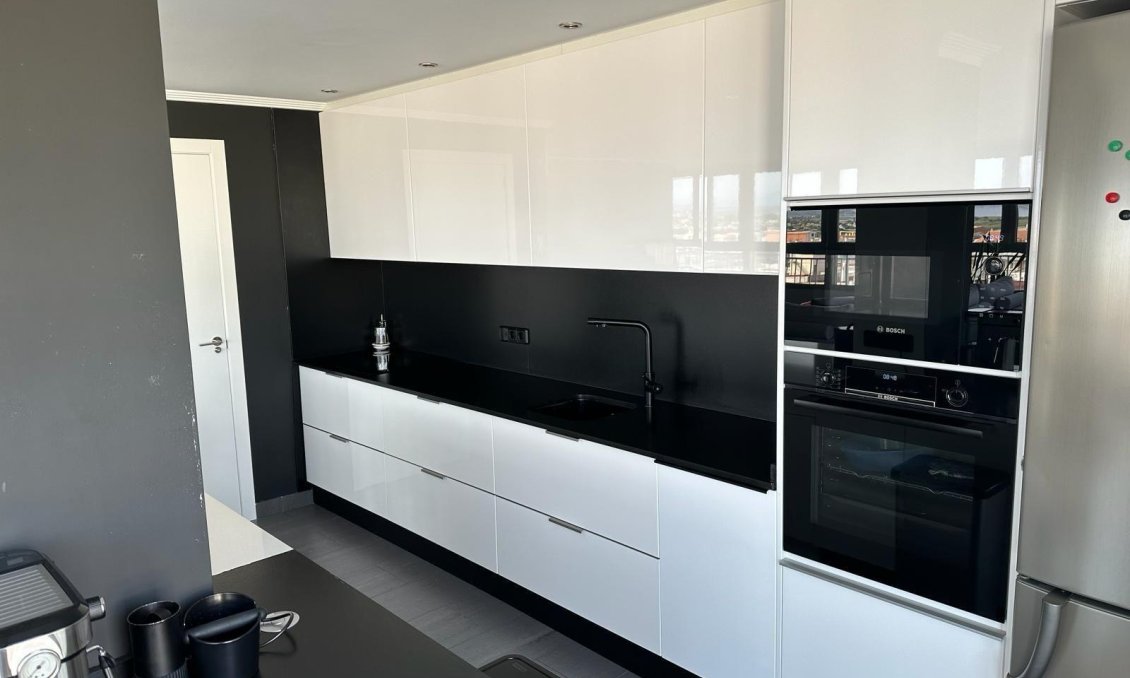 Resale - Penthouse -
Torrevieja - El Acequión - Los Náufragos