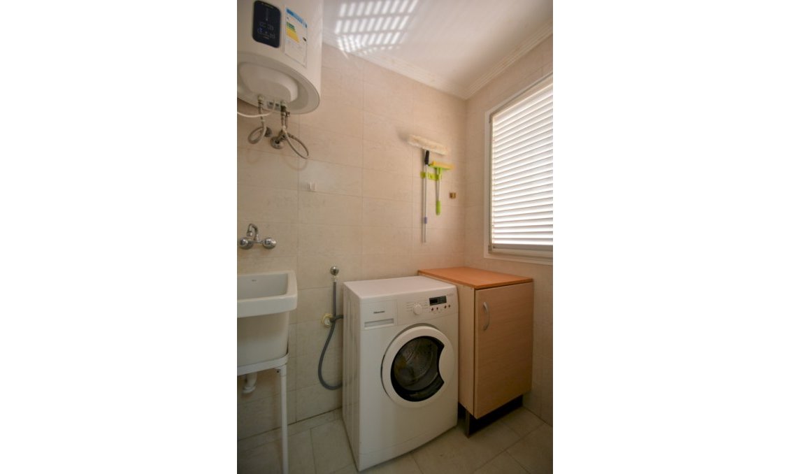 Használt Ingatlanok - Apartman -
Guardamar del Segura - Costa Blanca