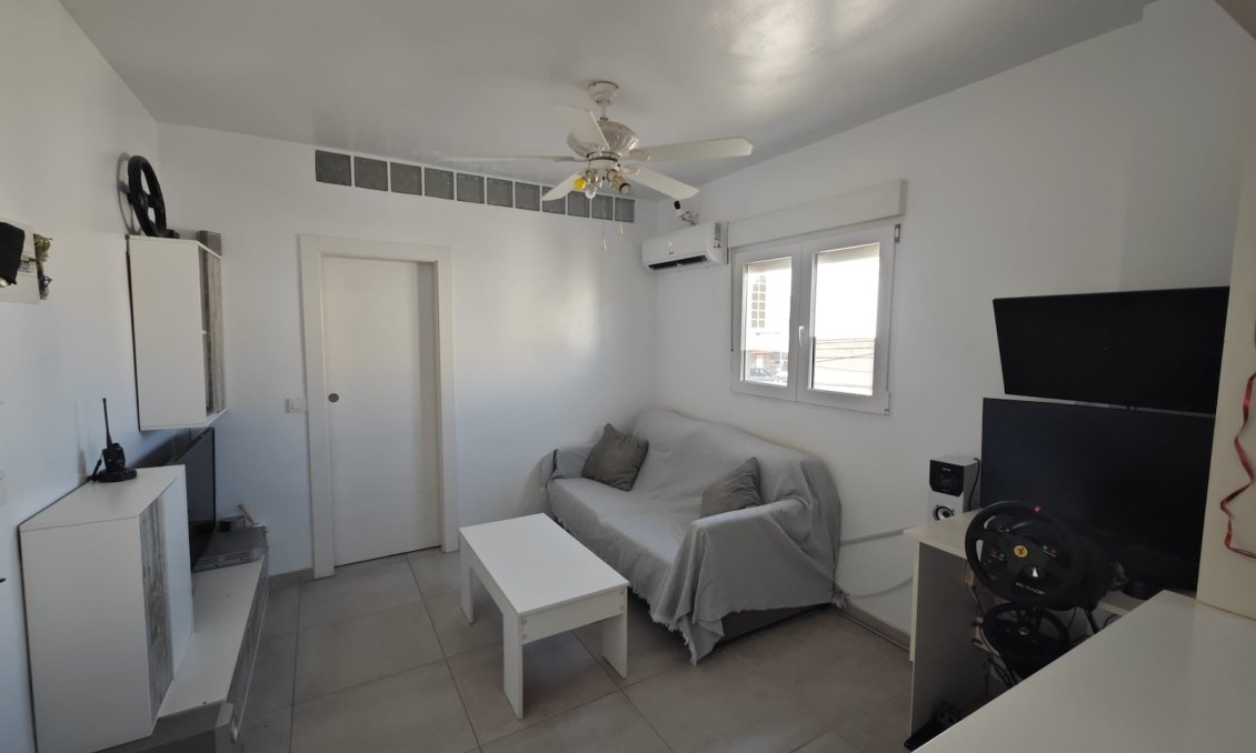 Resale - Apartment -
Torrevieja - Costa Blanca
