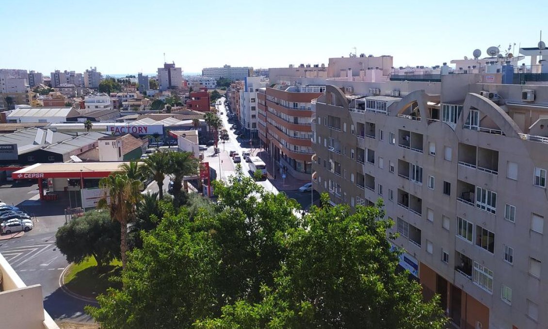 Resale - Apartment -
Torrevieja