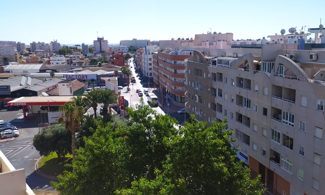 Resale - Apartment -
Torrevieja