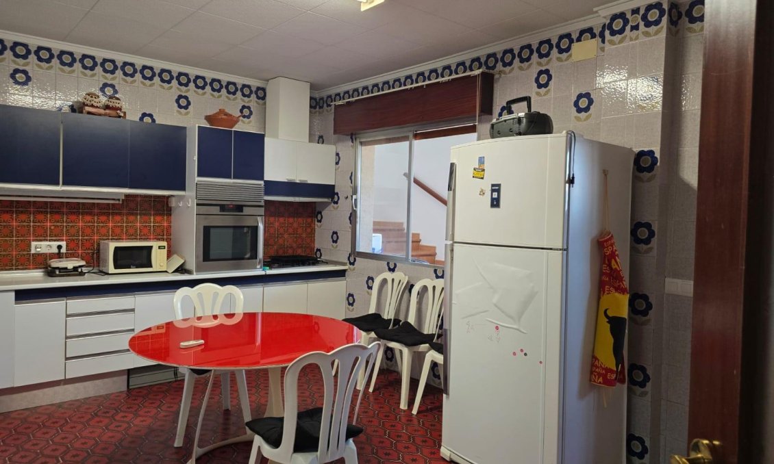 Revente - Villa -
Orihuela Costa - Campoamor