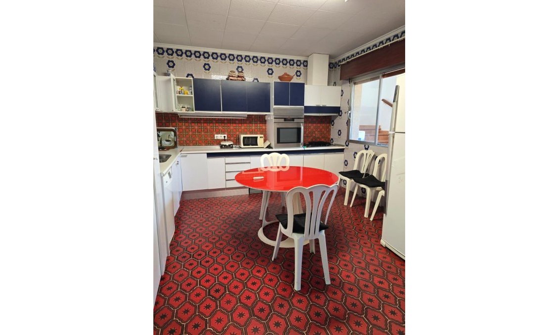 Revente - Villa -
Orihuela Costa - Campoamor