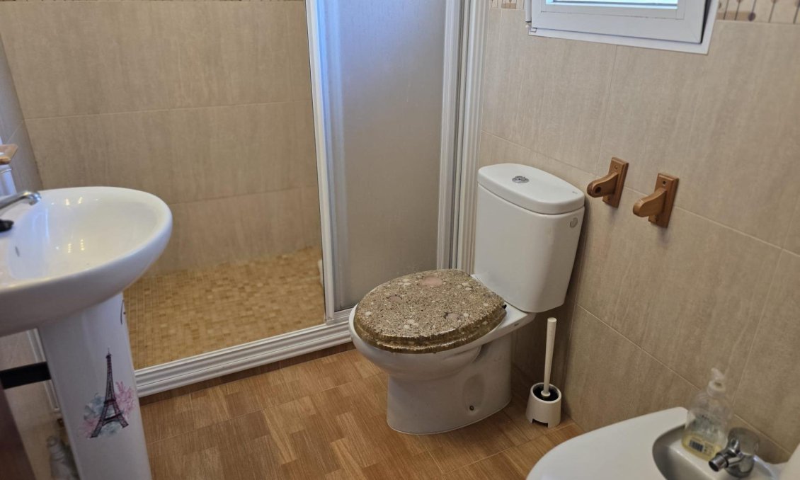 Revente - Villa -
Orihuela Costa - Campoamor