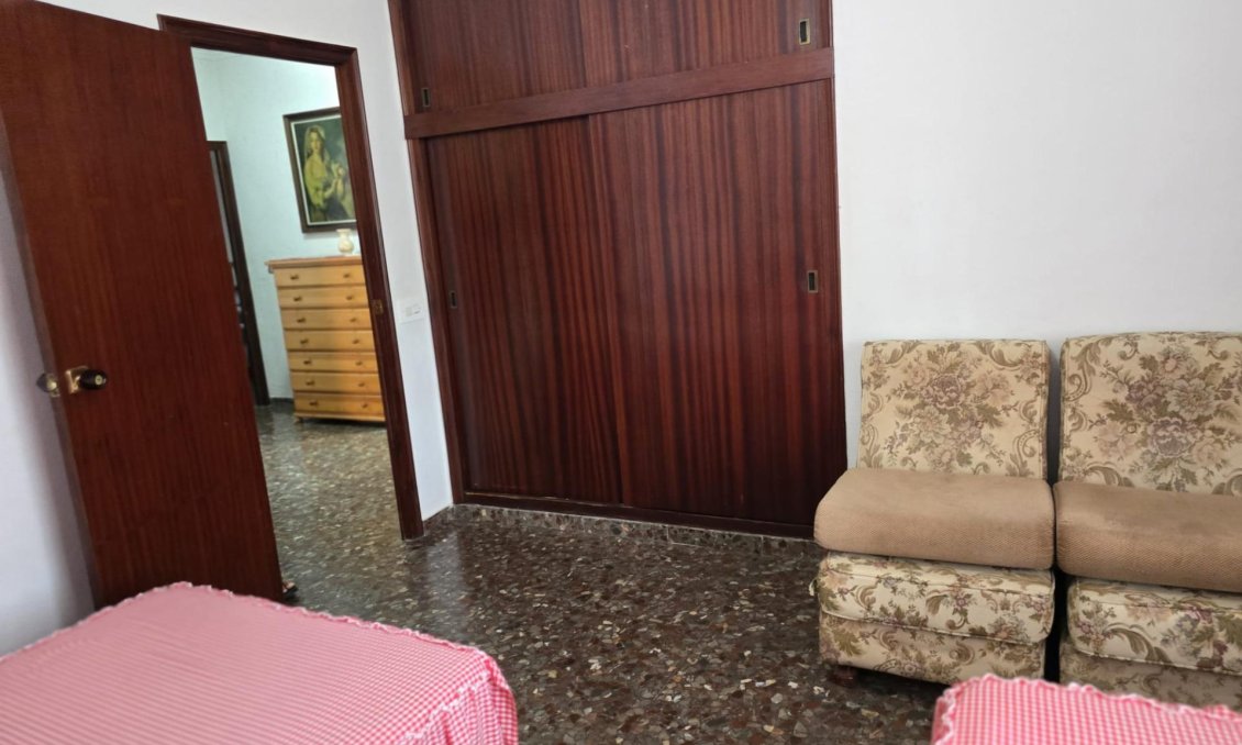 Revente - Villa -
Orihuela Costa - Campoamor