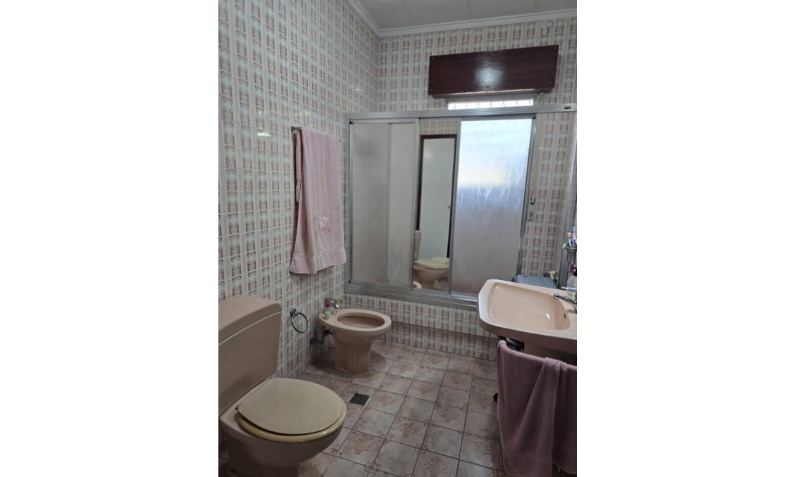 Revente - Villa -
Orihuela Costa - Campoamor