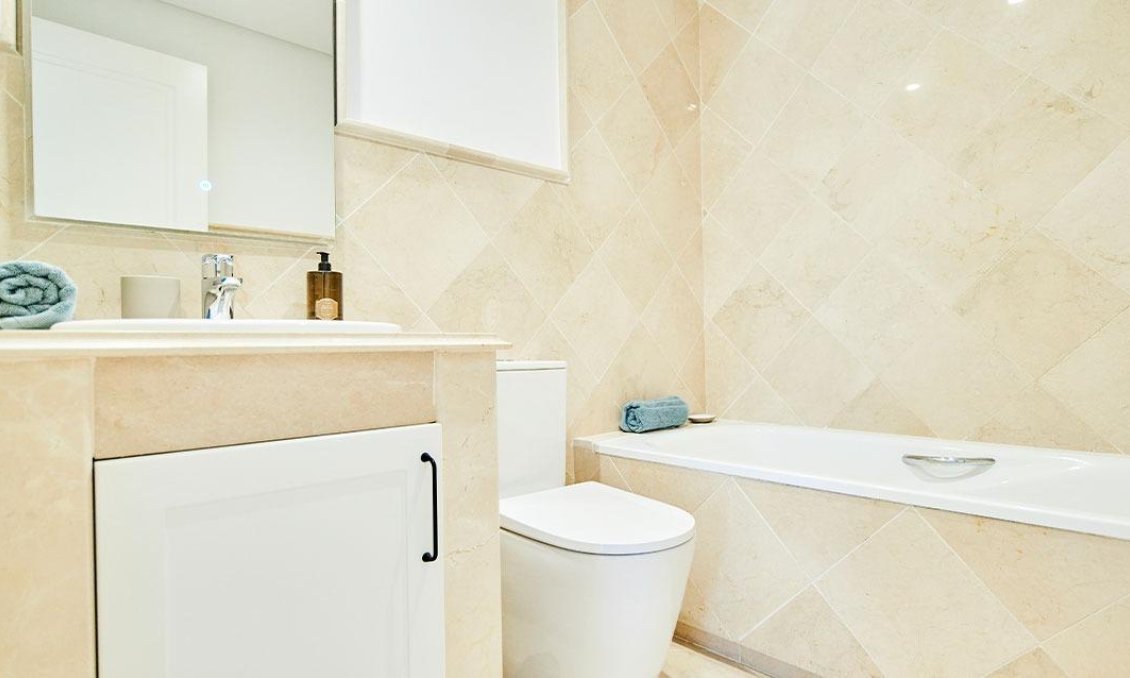 Neue Gebäude - Wohnung -
Marbella - Nueva Andalucia