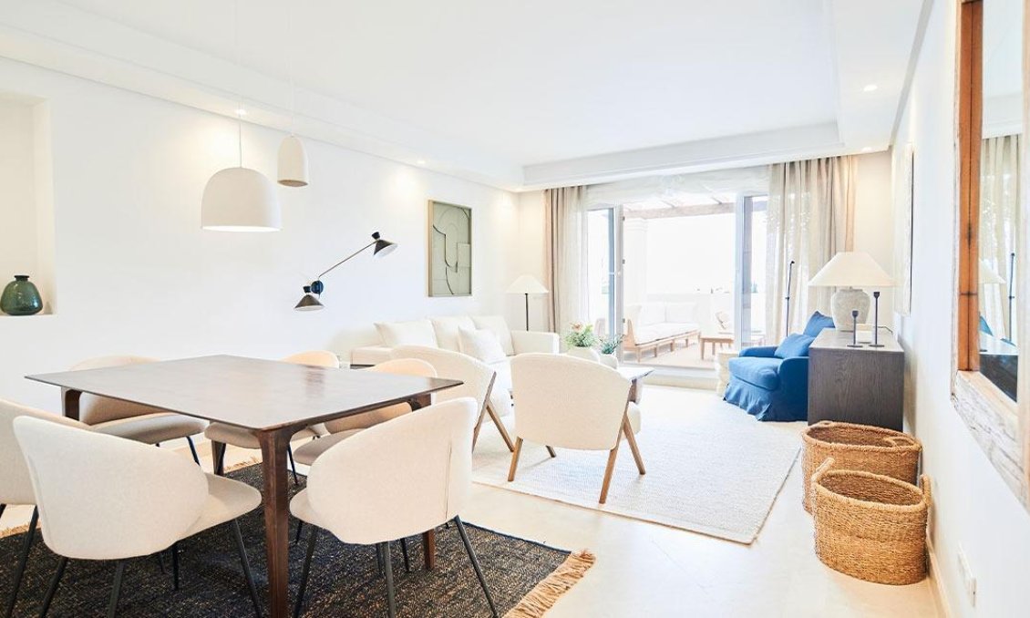 Neue Gebäude - Wohnung -
Marbella - Nueva Andalucia