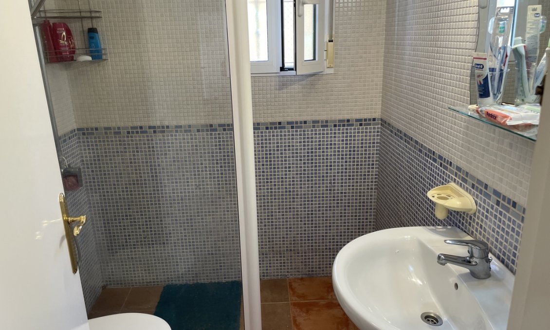 Wiederverkauf - Villa -
Mazarron Country Club - Inland