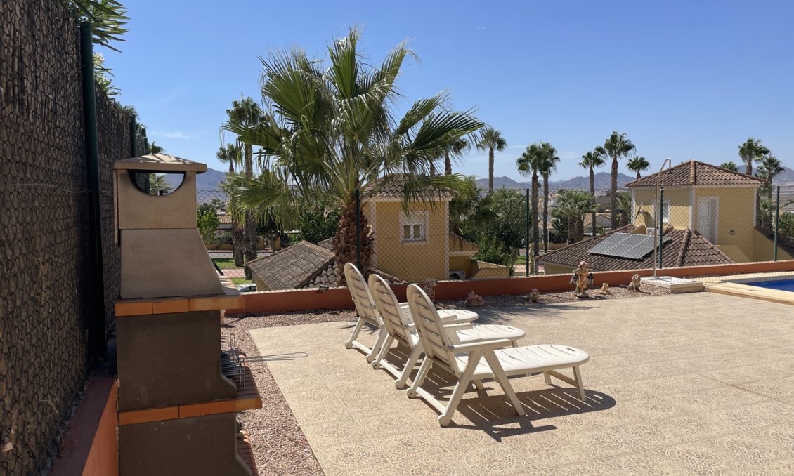 Wiederverkauf - Villa -
Mazarron Country Club - Inland