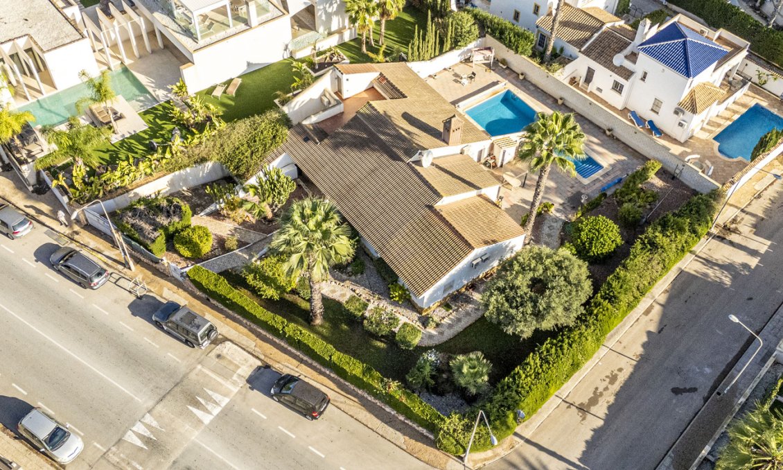 Revente - Villa -
Orihuela