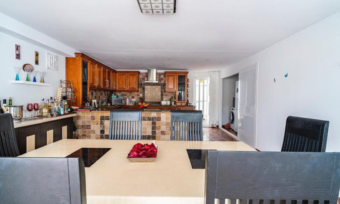 Revente - Villa -
Orihuela