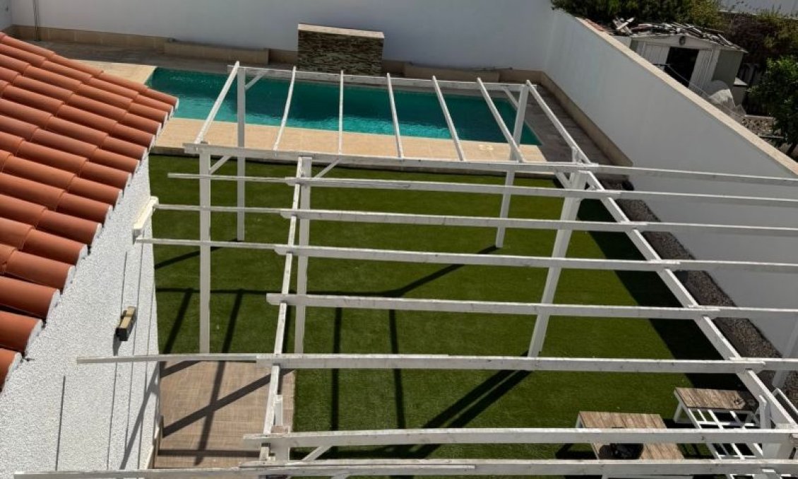Resale - Villa -
Torrevieja - Costa Blanca