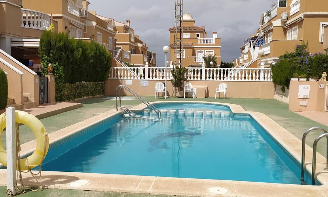 Wiederverkauf - Bungalow -
Torrevieja - LA VELETA MAR AZUL