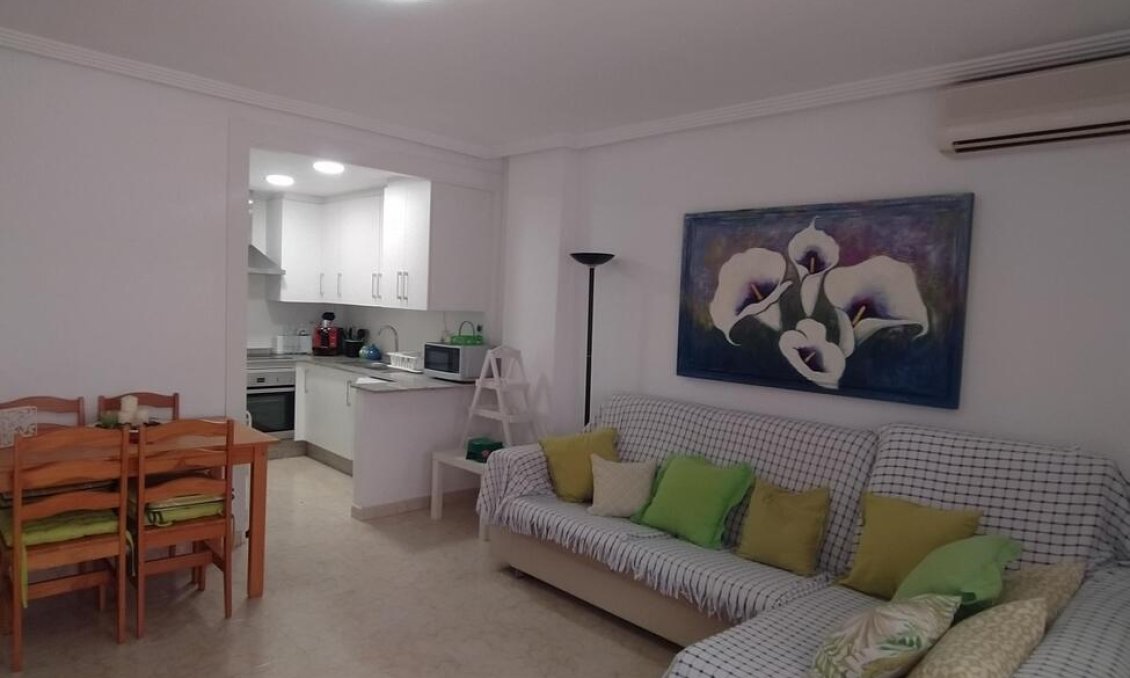 Wiederverkauf - Bungalow -
Torrevieja - LA VELETA MAR AZUL