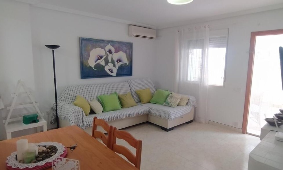 Wiederverkauf - Bungalow -
Torrevieja - LA VELETA MAR AZUL