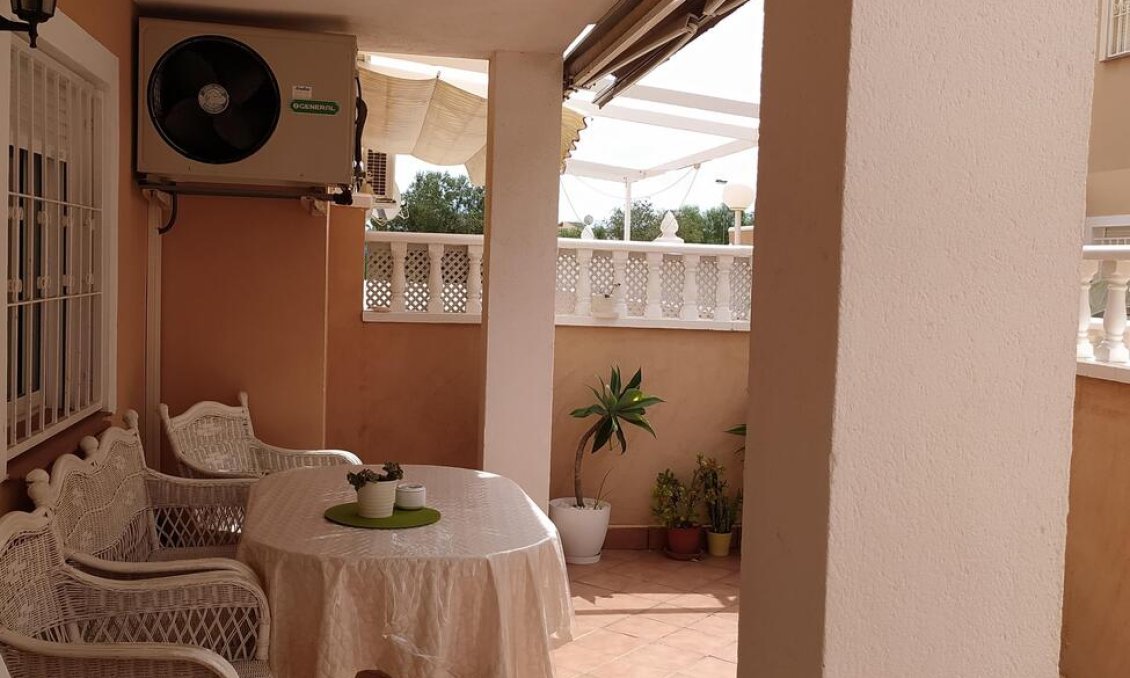 Wiederverkauf - Bungalow -
Torrevieja - LA VELETA MAR AZUL