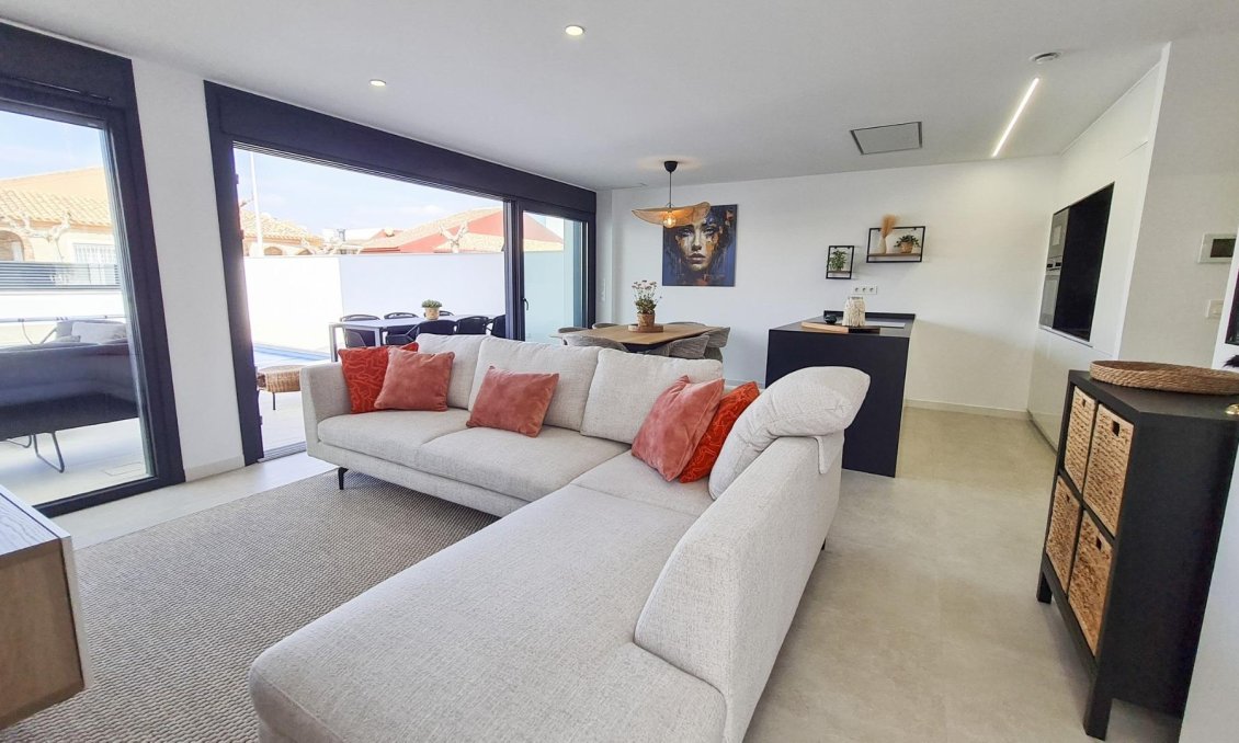 Neue Gebäude - Villa -
San Pedro del Pinatar - Los Antolinos