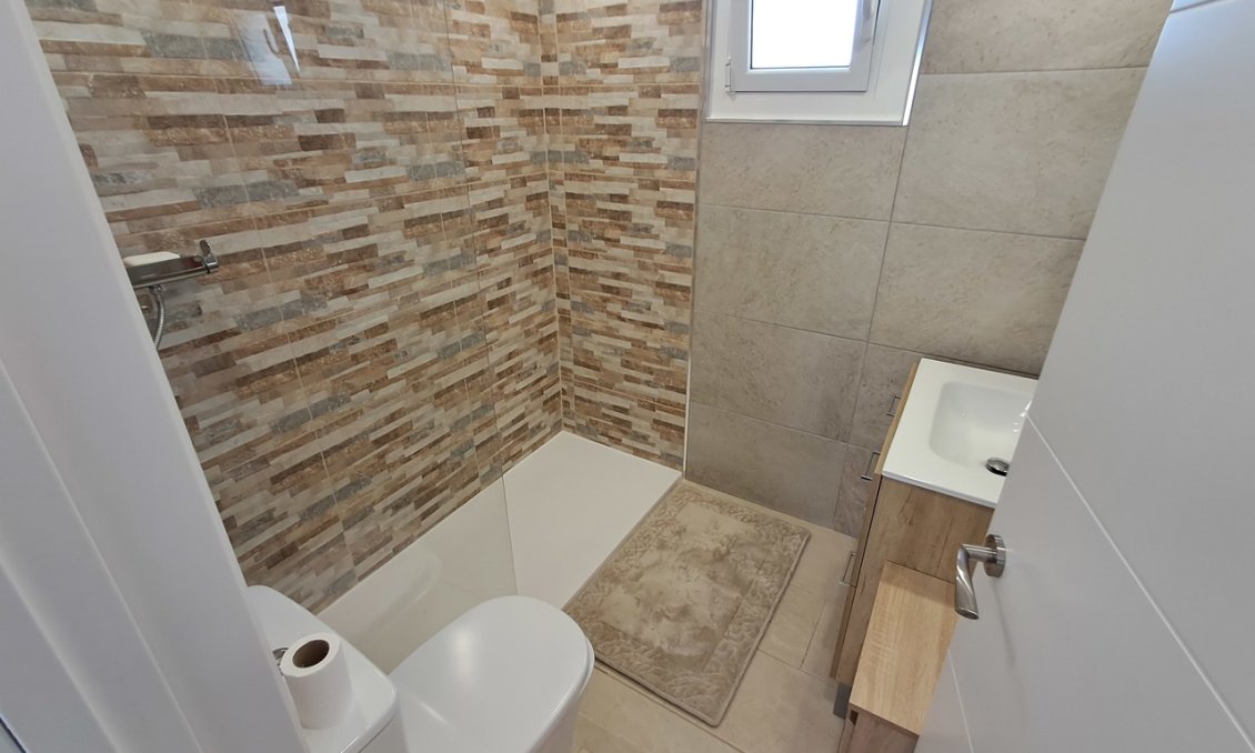 Resale - Penthouse -
San Miguel de Salinas - Inland