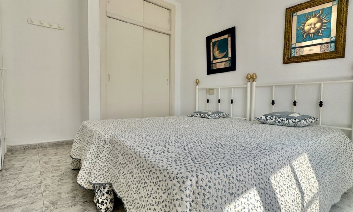 Revânzare - Apartament -
Orihuela Costa - Costa Blanca