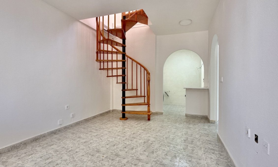 Revânzare - Apartament -
Orihuela Costa - Costa Blanca