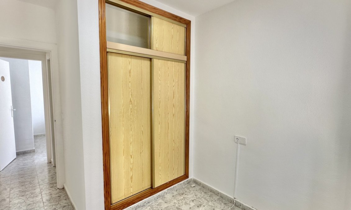 Revânzare - Apartament -
Orihuela Costa - Costa Blanca