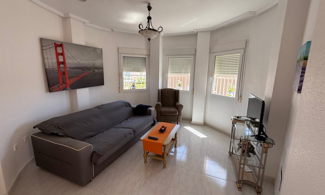 Revânzare - Vilă -
Orihuela Costa - Costa Blanca