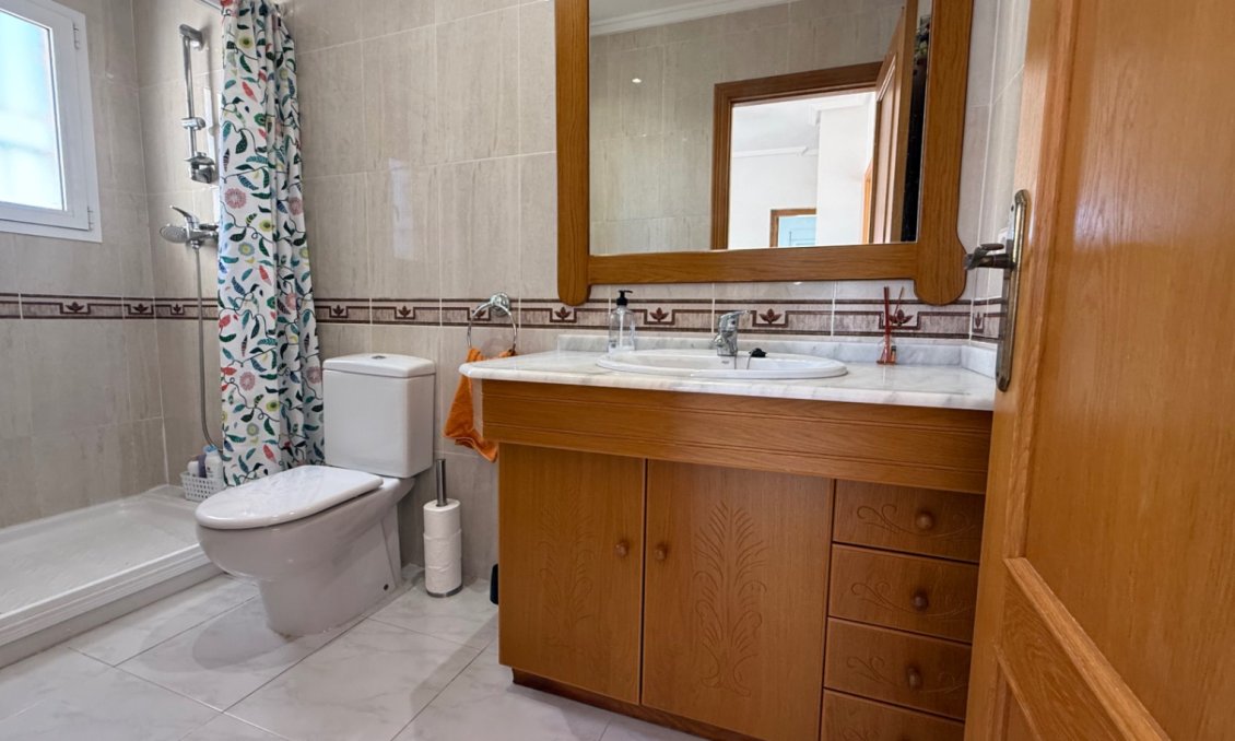 Revânzare - Vilă -
Orihuela Costa - Costa Blanca