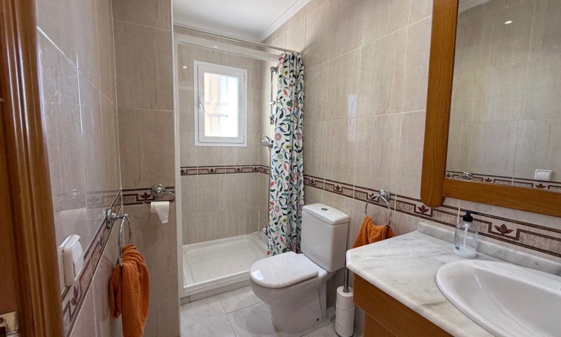 Revânzare - Vilă -
Orihuela Costa - Costa Blanca