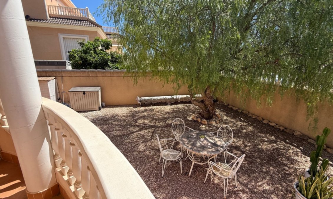 Revânzare - Vilă -
Orihuela Costa - Costa Blanca