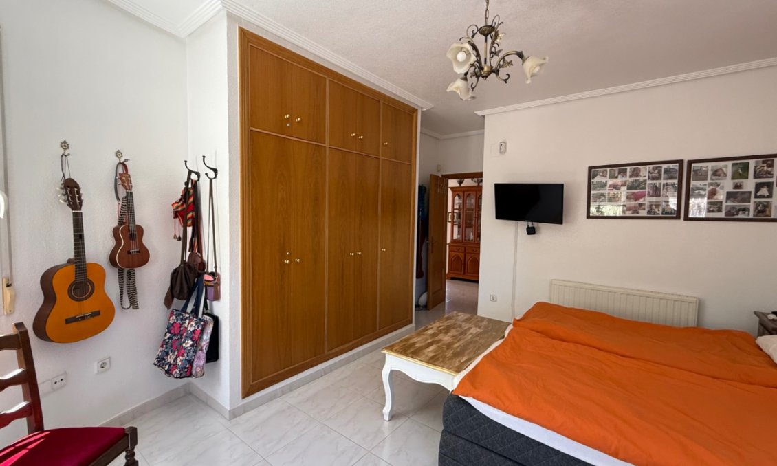 Revânzare - Vilă -
Orihuela Costa - Costa Blanca