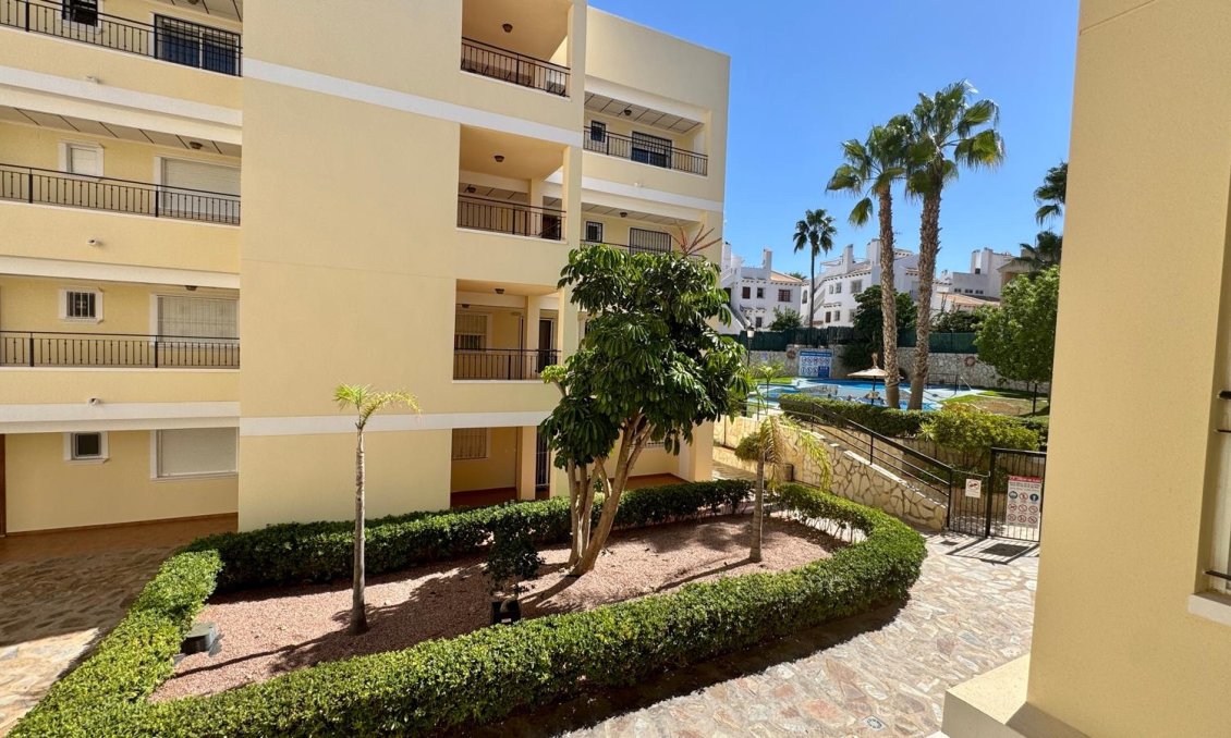 Resale - Apartment -
Villamartin - Costa Blanca