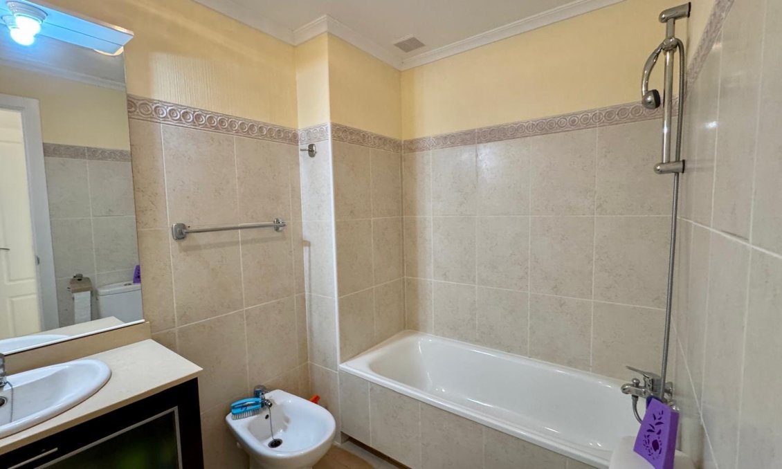 Resale - Apartment -
Villamartin - Costa Blanca