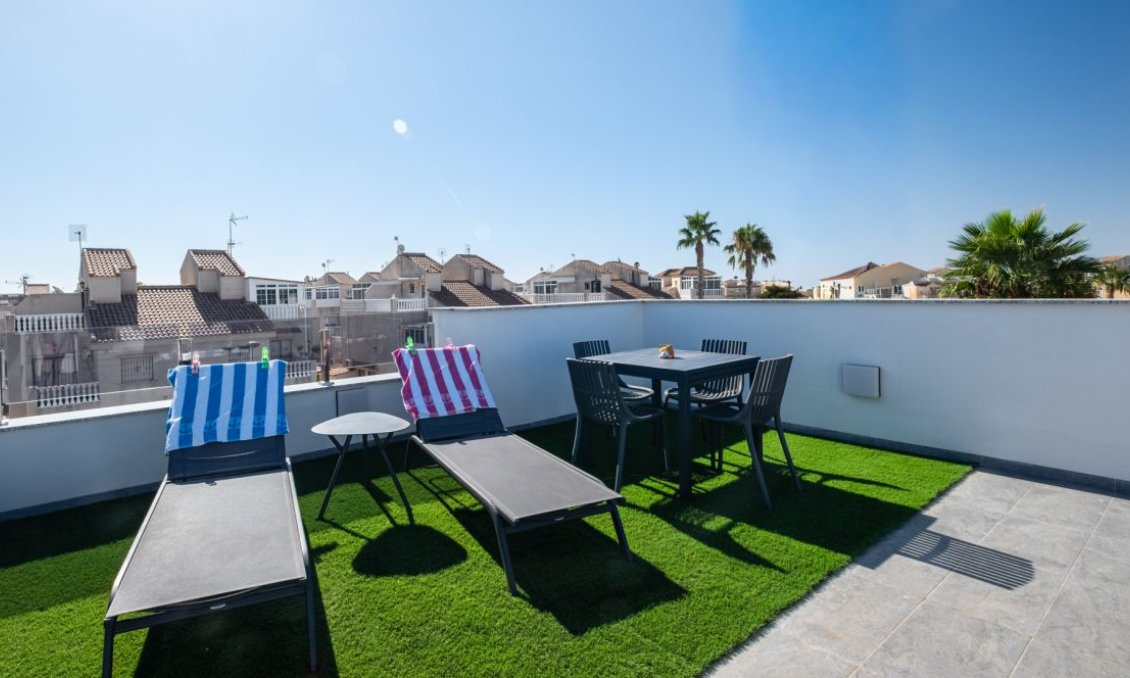 Wiederverkauf - Villa -
Torrevieja - Costa Blanca