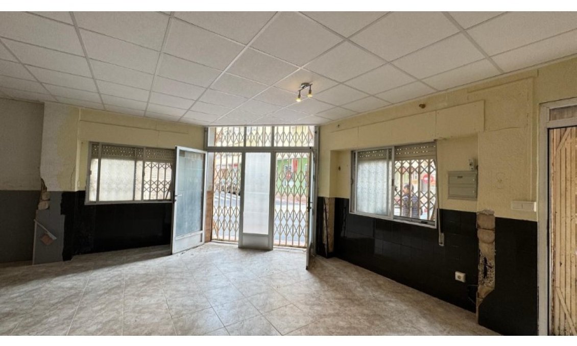 Resale - Apartment -
Torrevieja - Costa Blanca