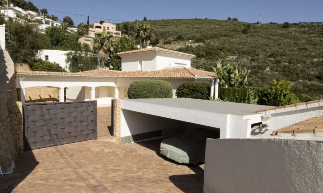 Resale - Villa -
Moraira - Costa Blanca