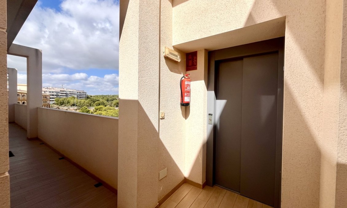 Resale - Penthouse -
Los Dolses - Inland