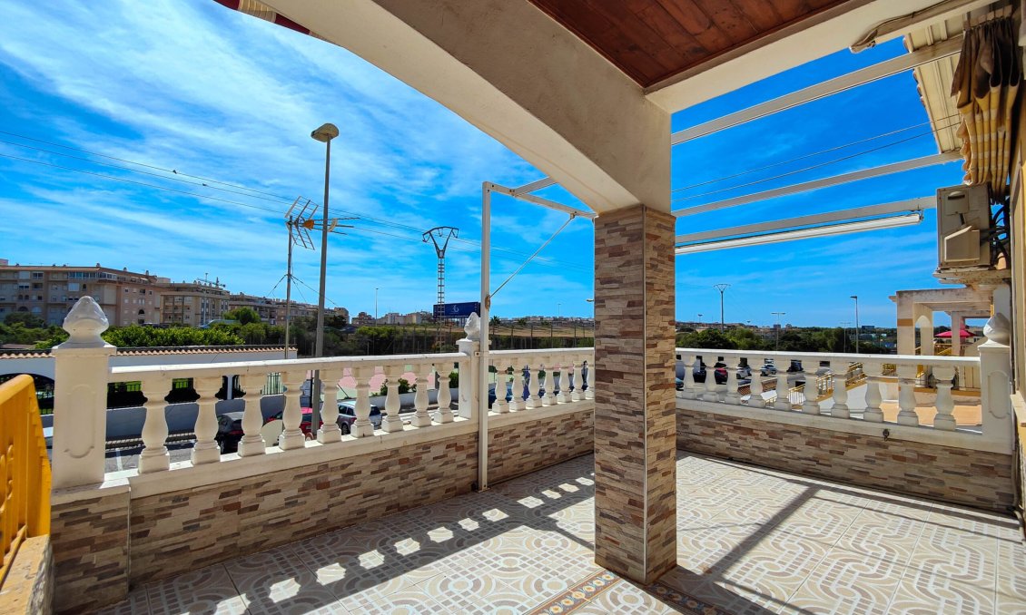 Revente - Bungalow -
Torrevieja - Costa Blanca