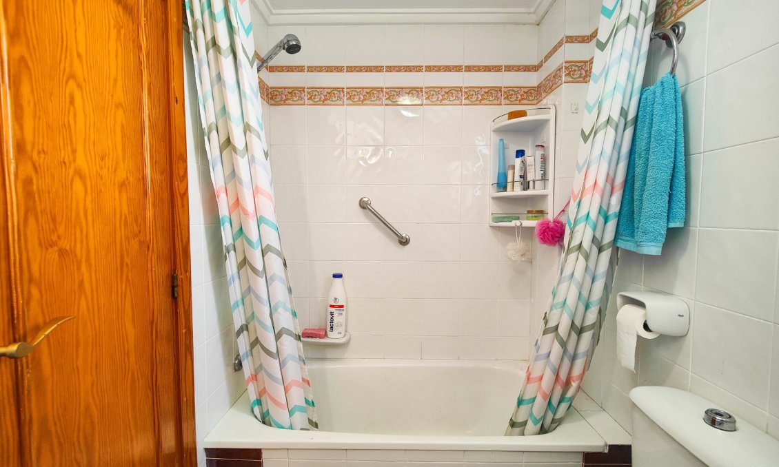 Revente - Bungalow -
Torrevieja - Costa Blanca