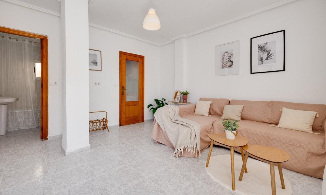 Wiederverkauf - Bungalow -
Torrevieja - Los Frutales