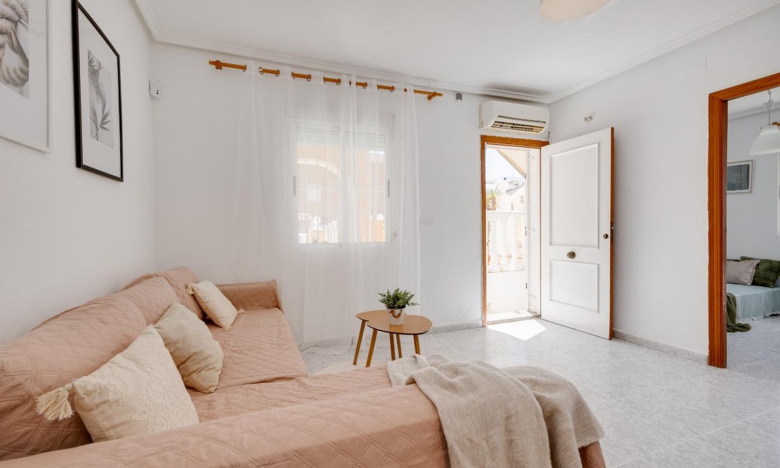 Wiederverkauf - Bungalow -
Torrevieja - Los Frutales