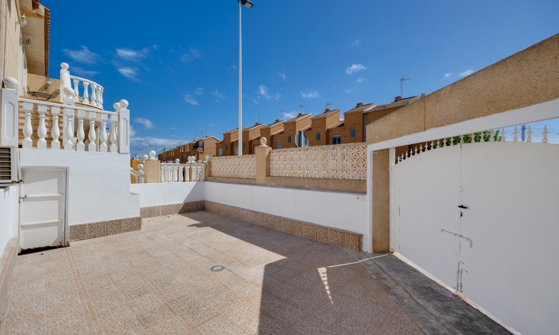 Wiederverkauf - Bungalow -
Torrevieja - Los Frutales