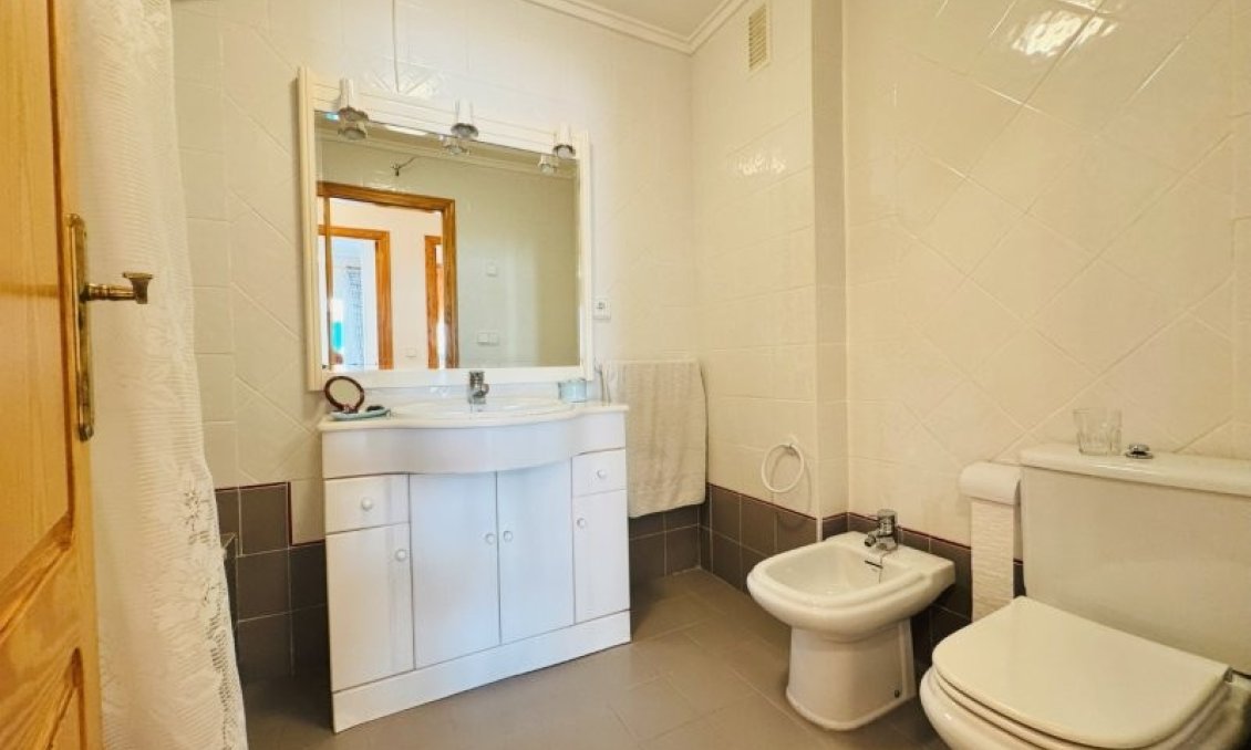 Wiederverkauf - Wohnung -
La Mata - Costa Blanca